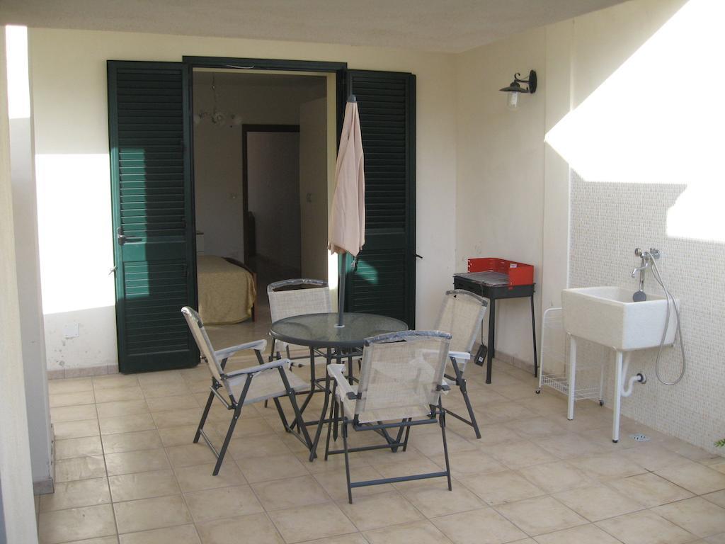 Dimora Liccisa Apartment Торе Лапило Стая снимка